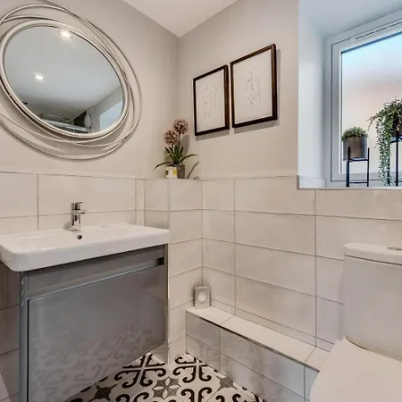 4 Bed In Oc-83250 *