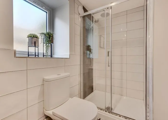 4 Bed In Oc-83250 * Richmond (North Yorkshire)